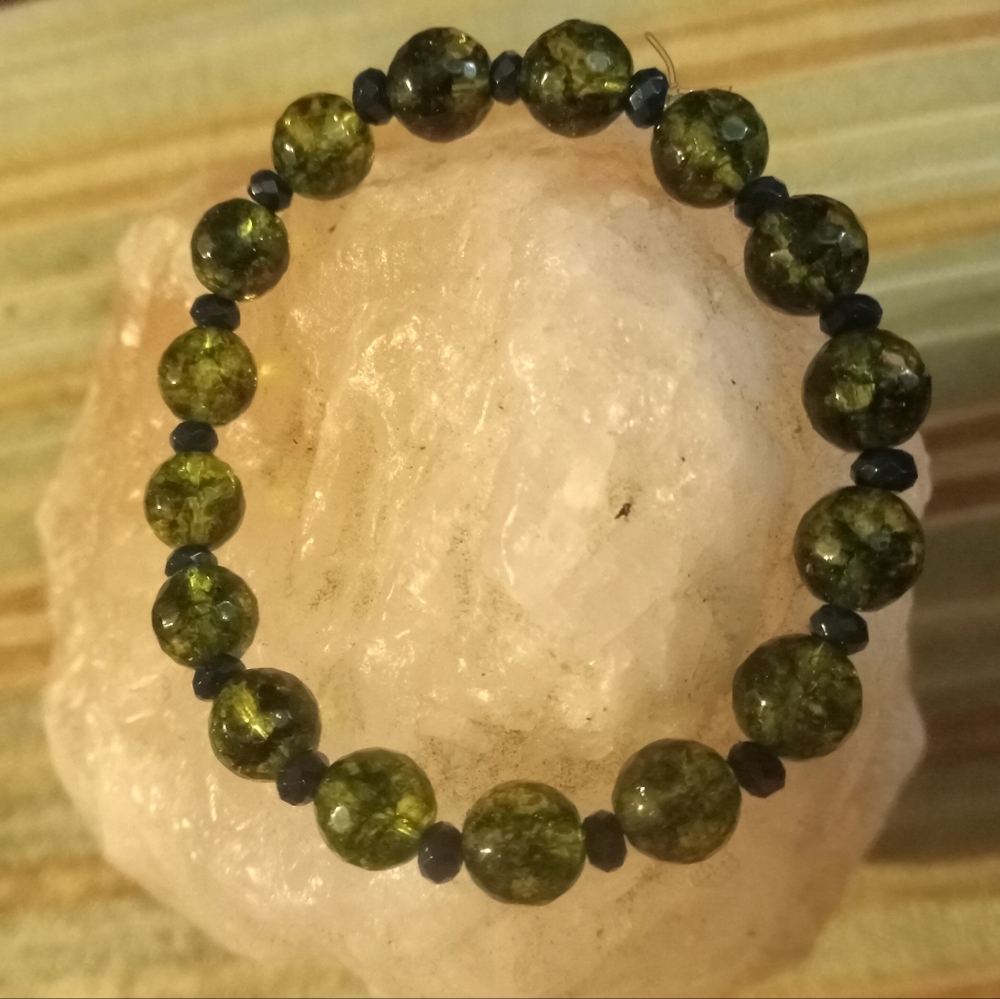 Authentic peridot & sapphire bracelet